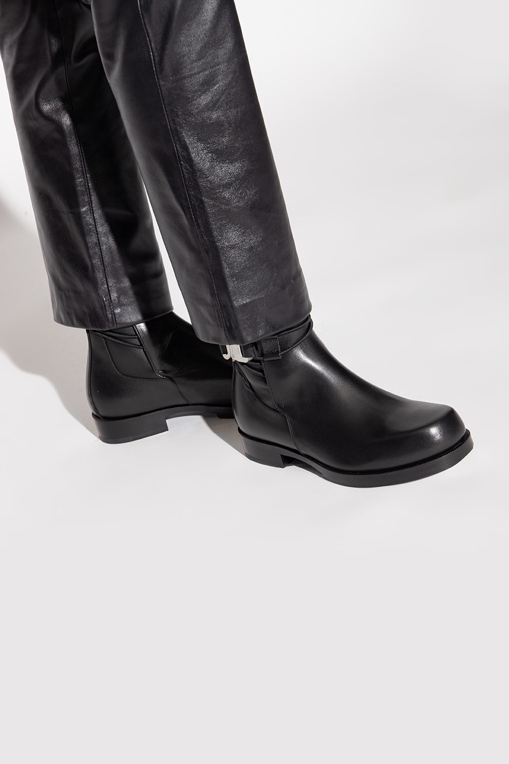 Alyx studio hotsell chelsea boots